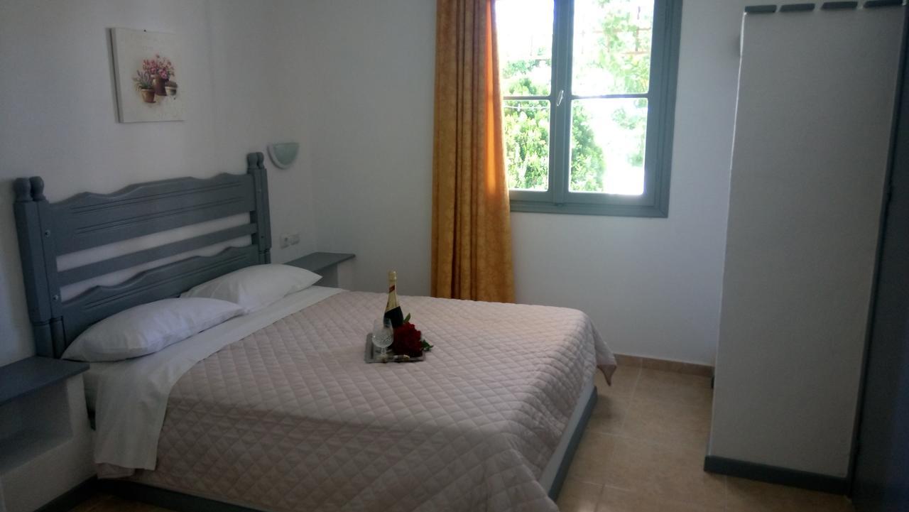 Skyros Koxilas Studios Ngoại thất bức ảnh