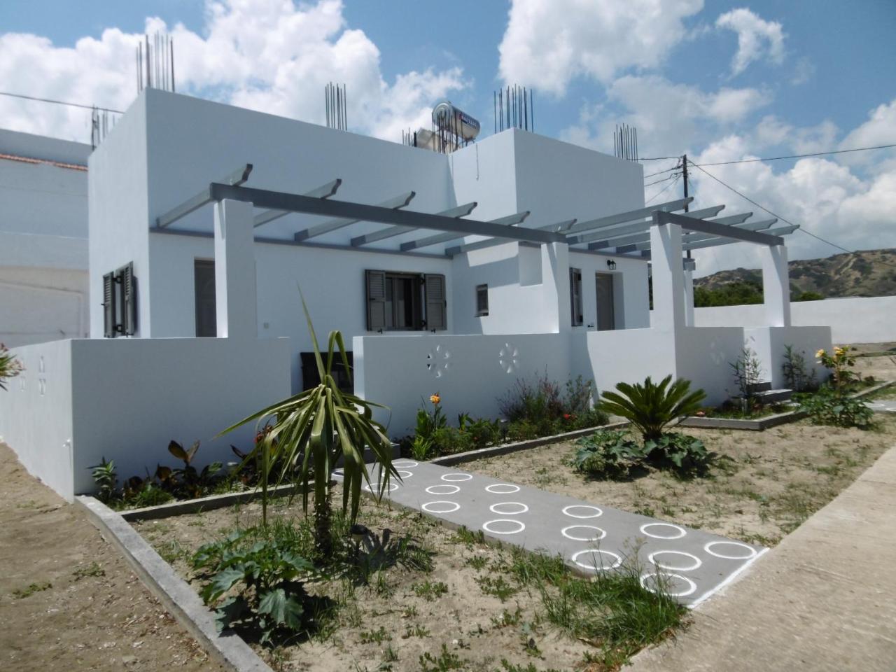 Skyros Koxilas Studios Ngoại thất bức ảnh