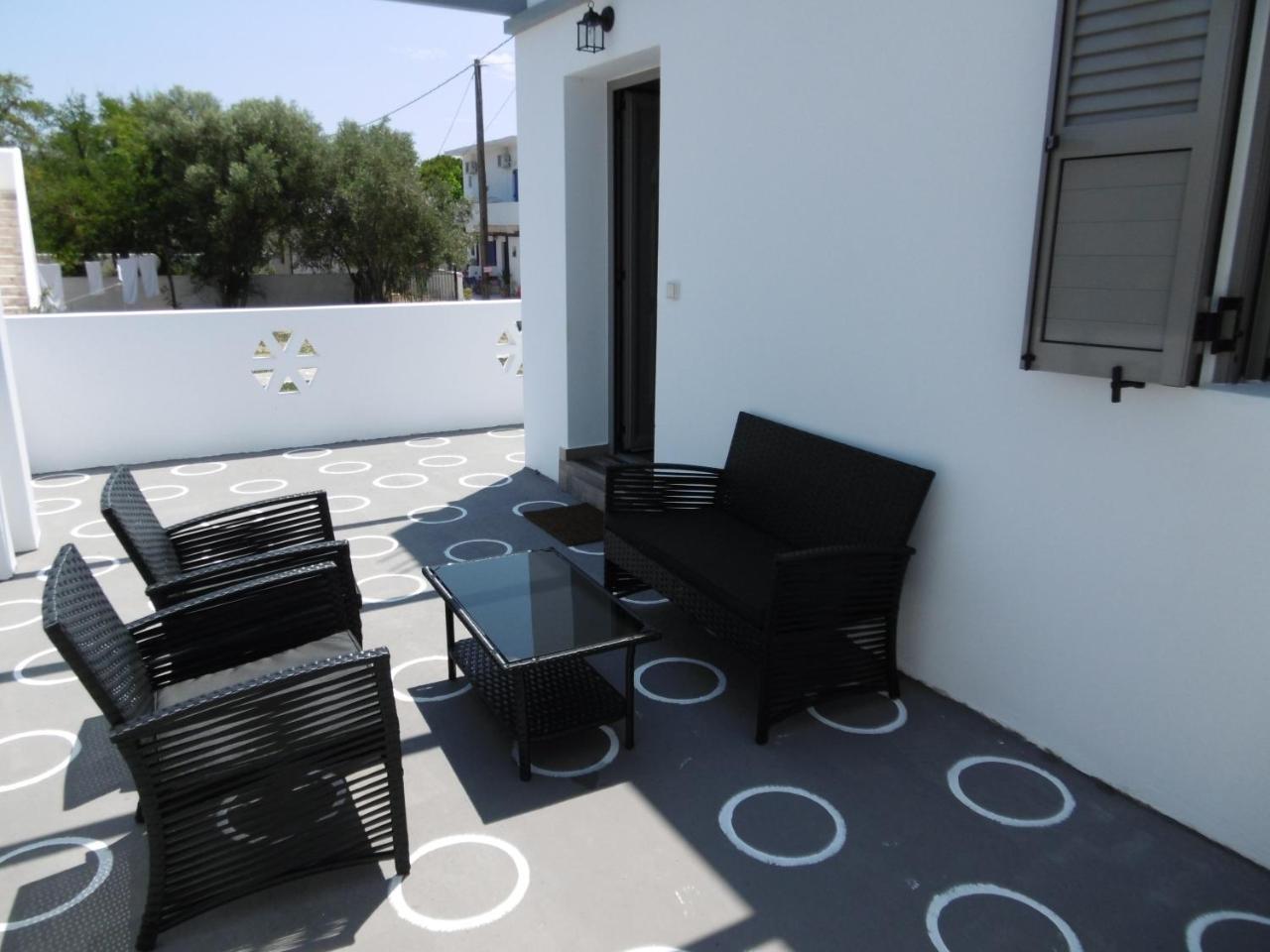 Skyros Koxilas Studios Ngoại thất bức ảnh