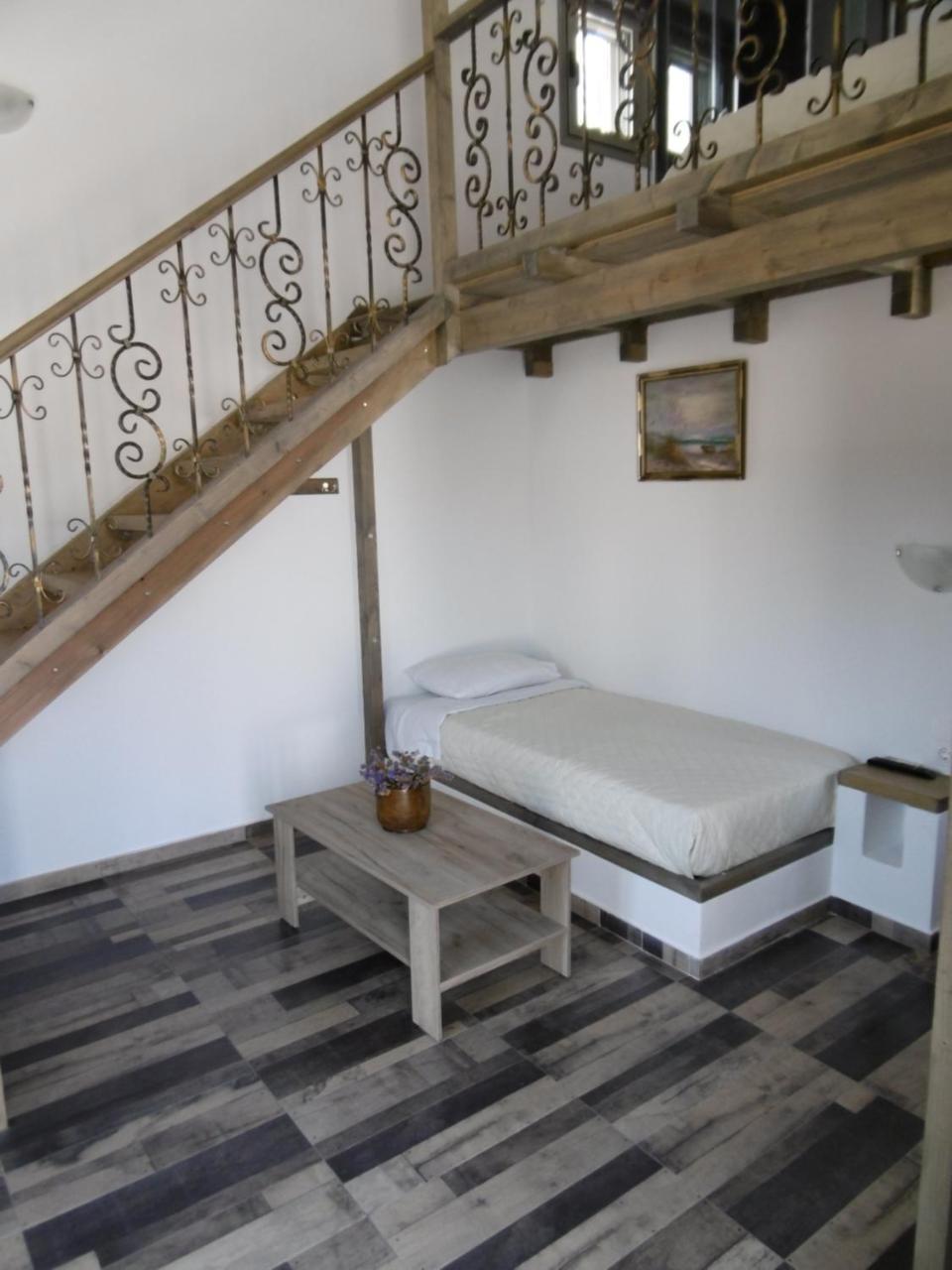 Skyros Koxilas Studios Ngoại thất bức ảnh
